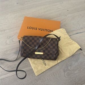 Louis Vuitton Damier Crossbody Bag in Brown with Gold Chain